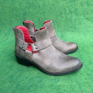 Ferrini 9 Gray Silver Crush Round Toe Ankle Boots Booties